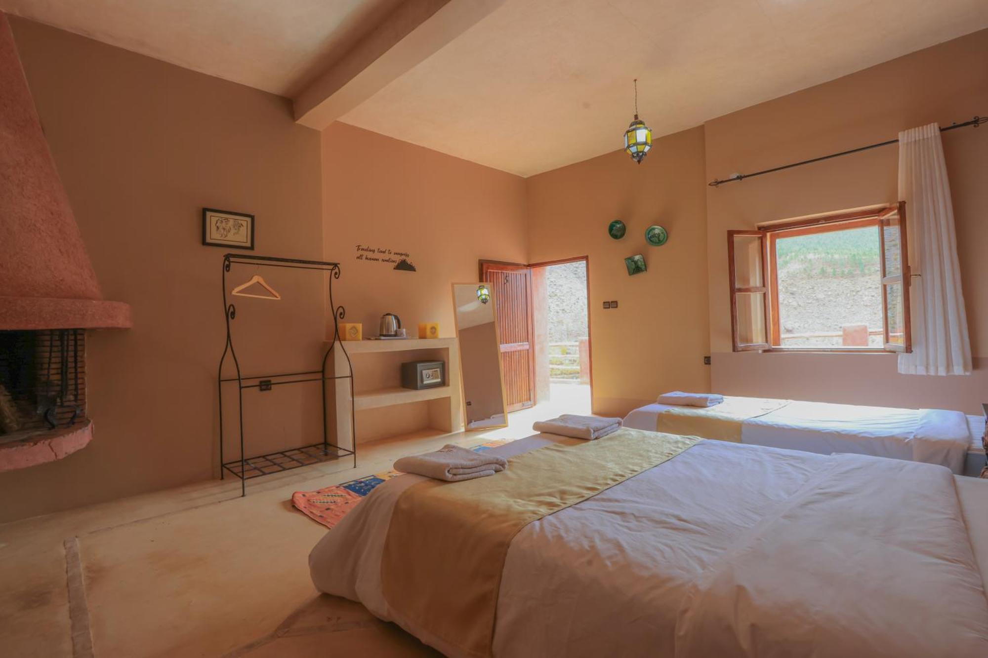 Aux Lumieres Du Toubkal Light Of Toubkal Otel Imlil  Dış mekan fotoğraf